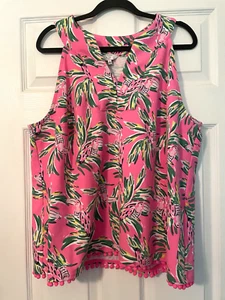Top Crown and Ivy Curvy 2x sin mangas rosa intenso aves tropicales pom pom ribete playa - Imagen 1 de 10