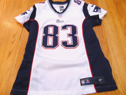 WOMEN'S NIKE NFL ON FIELD NEW ENGLAND PATRIOTS WES WELKER LIMITED JERSEY SIZE M Cover