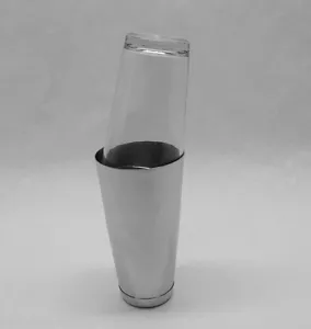 2 Piece BOSTON SHAKER SET Glass & WEIGHTED Shaker Basic Bar Cocktail Mixing Kit - Picture 1 of 3