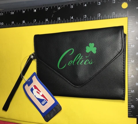 NBA Boston Celtics☝️ Black Logo Wristlet Wallet Purse Pouch 6.5" x 5" 🏀 Cover
