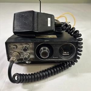 Vintage Granada CB-7, 27 MHz ricetrasmettitore CB 23 canali con antenna. Usato. �� - Foto 1 di 8