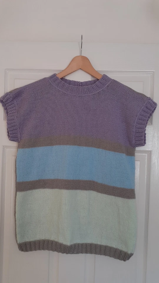 Hand Made Knitted Bodywarmer Acrylic Size 14 - Image 1 of 2