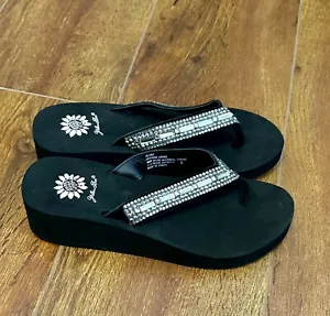 NEW WOMEN'S BLACK  YELLOW BOX  Alure WEDGE Platform FLIP FLOPS  RHINESTONES Sz.8 - Picture 1 of 6
