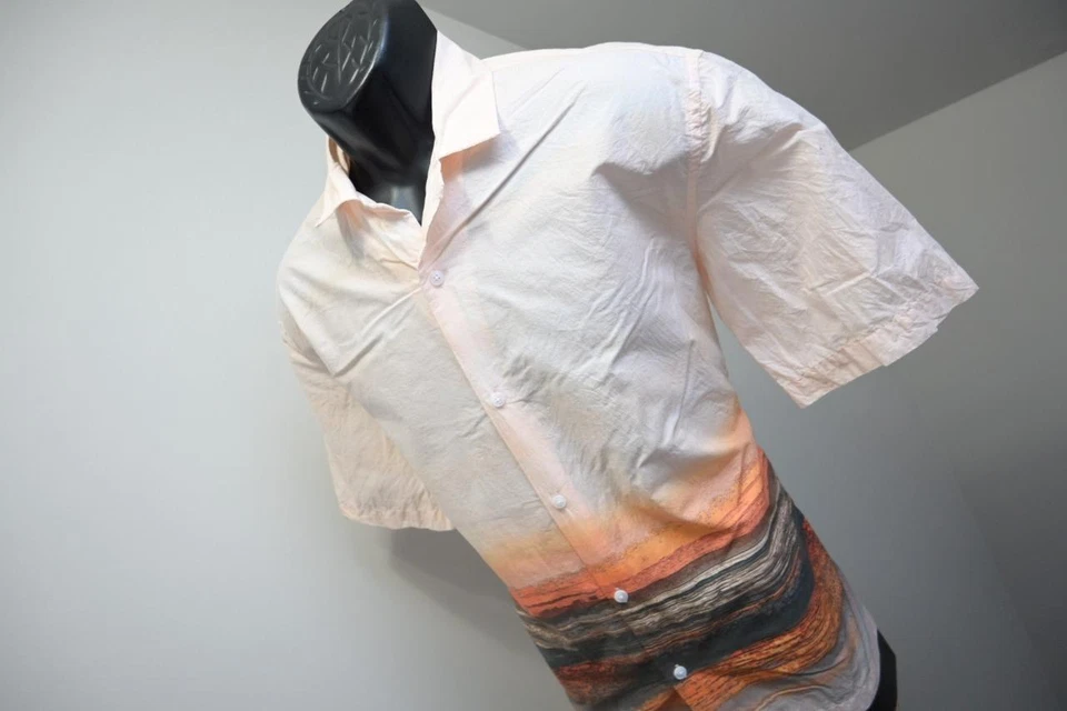 Topman Casual Button Up Hawaiian Shirt Beach View Short Sleeve Mens Sz Small - Image 1 of 4