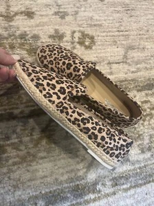 Neu Leopard Espadrilles flache Halbschuhe Kissen Schaumstoff Samt Gefühl Pony Haar Look 10 - Bild 1 von 12