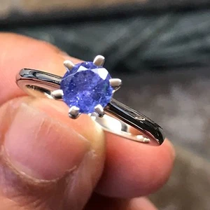 Natural 1ct Tanzanite 925 Solid Sterling Silver Solitaire Traditional Ring 8 - Picture 1 of 7