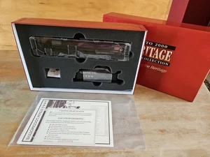 Proto 2000 Heritage HO 23335 AT&SF 2-8-8-2 locomotiva a vapore e tender NUOVO IN SCATOLA - Foto 1 di 8