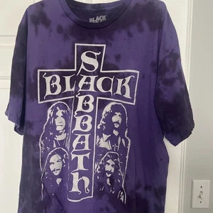 Black Sabbath Hemd XXL Lila Batik - Bild 1 von 3