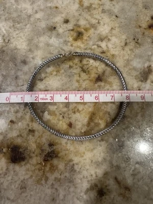 Brazalete David Yurman Clásico Cable con Cierre de Hebilla de Oro Plata de Ley 925 Foto 1 de 2