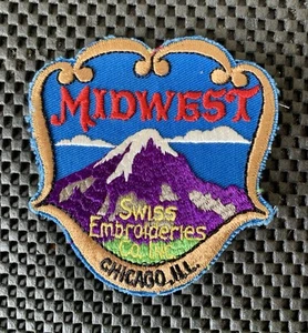 MIDWEST SWISS EMBROIDERIES CO INC EMBROIDERED SEW ON PATCH CHICAGO 3 3/4 x 4 NOS - Picture 1 of 2