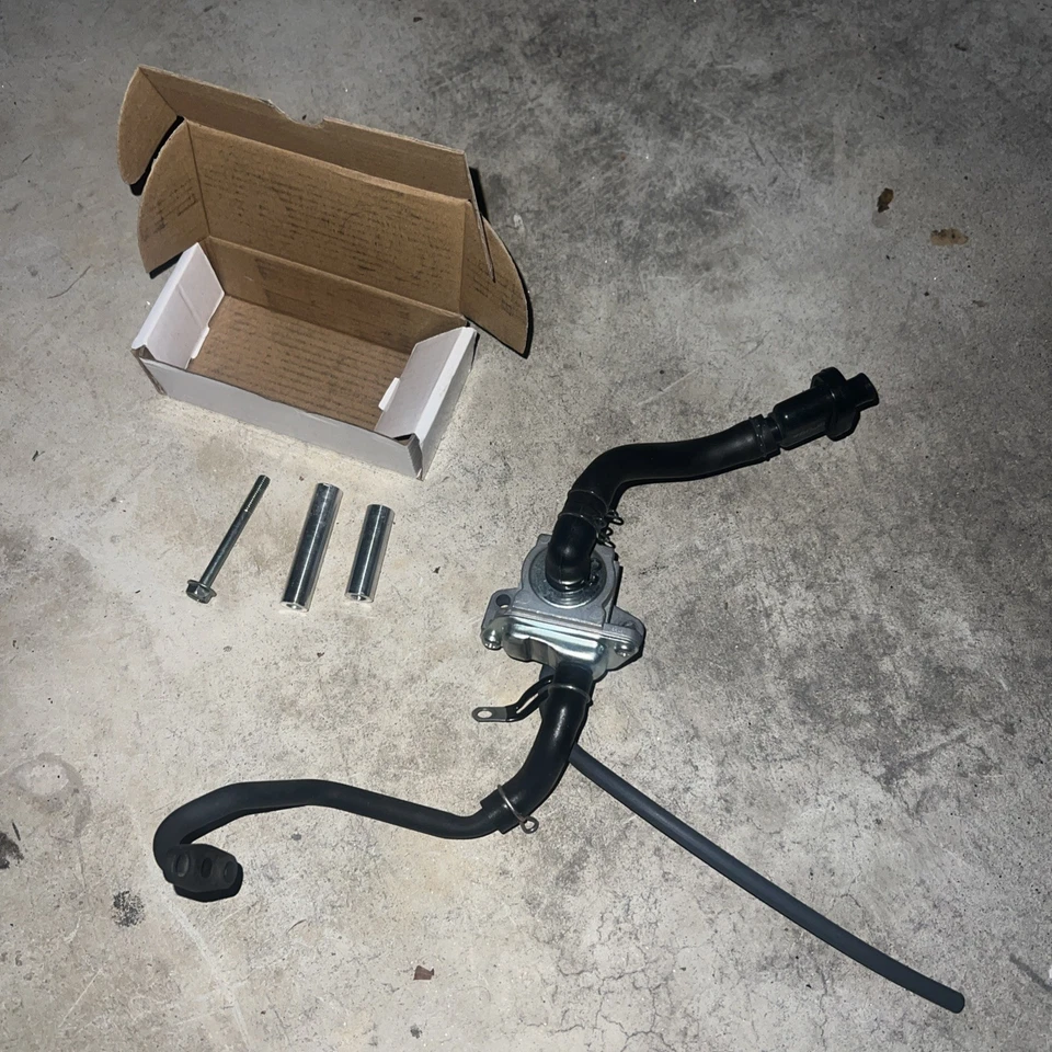 Suzuki DR 400 DR400 Z Dr-z400 19-20 2º conjunto de válvula par de ar 18450-29F01 - Imagem 1 de 4