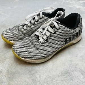 Nobull Outwork sportliche Laufschuhe Turnschuhe Damen 7,5 schwarz weiß - Bild 1 von 12