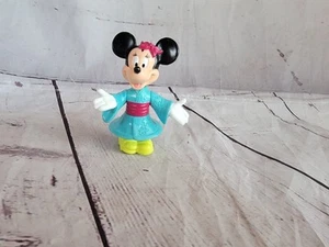 Statuina giocattolo vintage Disney Epcot Center Geisha Minnie Mouse - Foto 1 di 5