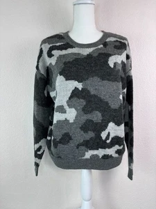 Lucky Brand women's size medium grey camouflage long sleeve fuzzy knit sweater - Picture 1 of 9