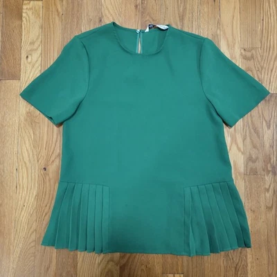Blusa Zara Verde Manga Corta Cuadrada Plisada Dobladillo Verde Talla XS Foto 1 de 4