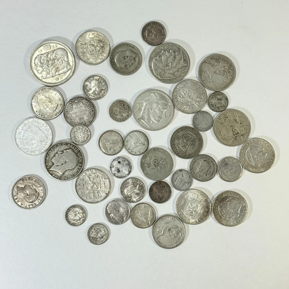 38 Silver World Coins Austria Belgium Canada Great Britain Netherlands 139g ASW - Image 1 of 1