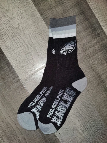 Philadelphia Eagles Mens Black Platinum Deuce NFL Team Crew Socks Medium Cover