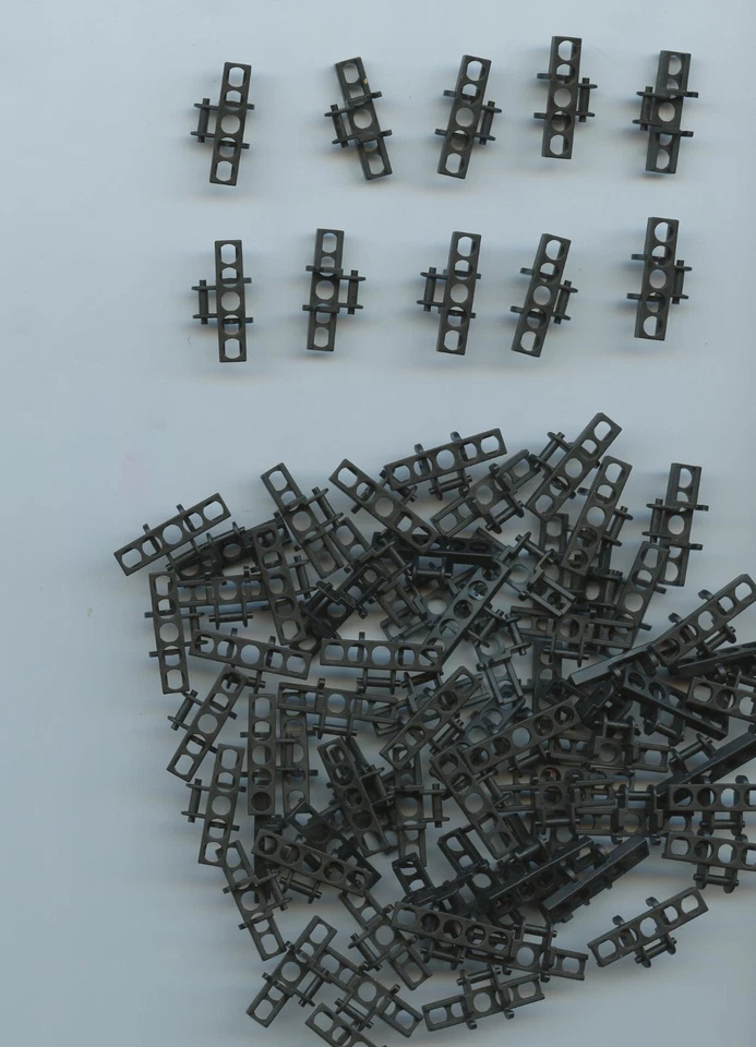 Star Wars LEGO x 100 Black Technic, Link Tread NEW 10227 60007 - Image 1 of 1