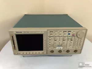 TDS 784C TEKTRONIX 4-CH DIGITIZING OSCILLOSCOPE INSTAVU ACQUISITION SER# B011099 - Picture 1 of 7