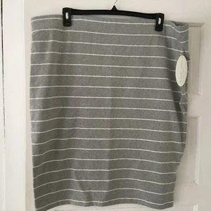 Boutique Women's Skirt Plus Size 3XL Gray White Stripes Cotton Stretch Waist New - Picture 1 of 3