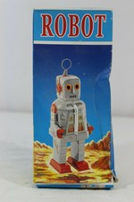 Tin Metal Wind-Up Robot MS 386 with Original Box