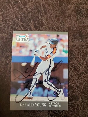 1991 Fleer Ultra Gerald Young #142 - Houston Astros - Autographed! - Image 1 of 2