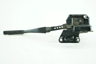 Trava de segurança 2001-2005 Audi Allroad C5 capô superior trava 4Z7823480A - Imagem 1 de 4