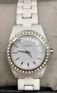 🔥 DKNY Women’s White Resin, Crystal Accent Bracelet Watch, Quartz, NY8145. - Picture 1 of 5