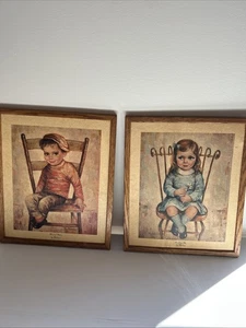 Set di 2 stampe vintage Big Eye di M. Medeiros He Loves Me & Mischief Maker - Foto 1 di 12