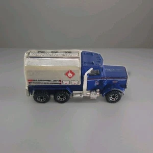 Matchbox 1981 Blue Peterbilt Truck Tanker Maßstab 1:80 1749BJ Made in China - Bild 1 von 10