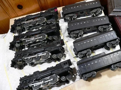 4 LIONEL  2037/637 Postwar Diecast 2-6-4  Engine with 6026W Whistling Tender - Image 1 of 4