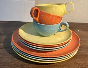 11 Piece Melamine Confetti Dishes 10” Plates (4) 7.5” Plates (4) Mugs (3) - Picture 1 of 1