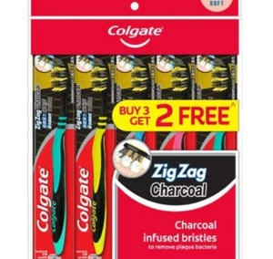 COLGATE ZIG ZAG CHARCOAL TOOTHBRUSH VALUEPACK SOFT ( 5'S )| MALAYSIA PRODUCT - Picture 1 of 1