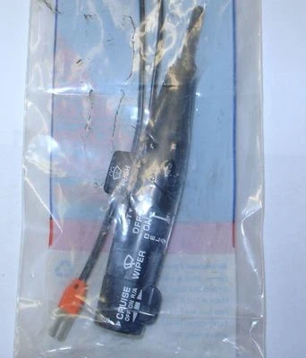 GM 25111290 PALANCA DE CRUCERO INTERMITENTE LESABRE CAVALIER CERA CUTLASS CRUISER Foto 1 de 3