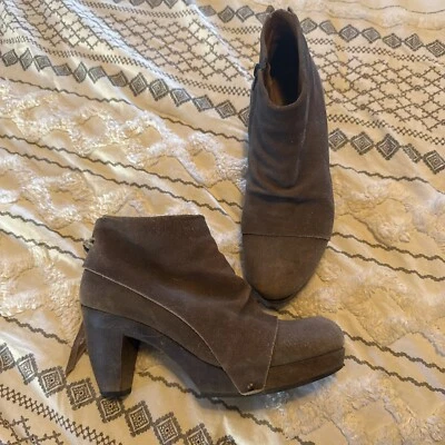 Anthropologie Coclico Grey Beige Tan Booties Wooden Heel Shoe Size 38/7.5 - Image 1 of 4