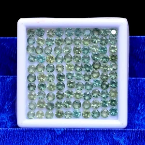 100 Stck. Natürlicher Apatit Neongrün 4 mm Rund geschnitten Funkelnd Unbehandelte Edelsteine - Bild 1 von 3