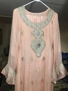 shalwar kameez pakistani Oringinal Threads And Motifs Outfit - Size Small 3 Pc - Bild 1 von 7
