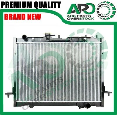 New Radiator For Great Wall V240 K2 2.4L Petrol 4x4 4x2 Ute 2009-2014 With Cap - image 1 of 4