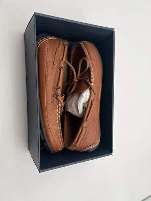 Mocasines COLE HAAN Grant Driver bronceado británico para niños Foto 1 de 4