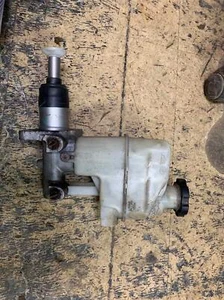 Master Cylinder SATURN AURA 08 09 - Bild 1 von 4