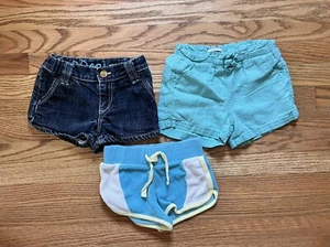 Girls Shorts Lot Of 3 Size 3 Old Navy and Gap - Picture 1 of 2