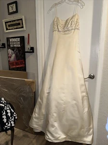 Vintage 1990’s Galina Wedding Dress Ivory XS - Picture 1 of 9