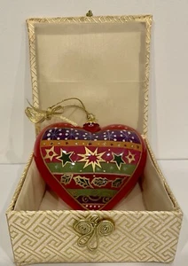 Vintage Hand Painted Christmas Ornament-Holiday Gift Hostess Christmas Tree - Picture 1 of 8