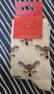 NEW WOMENS 4-7 CHRISTMAS π SOCKS NEW LOOK REINDEER - Picture 1 of 6