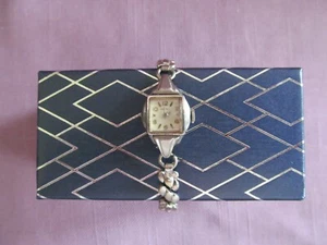 Vtg Benrus Swiss Wrist Watch Stretch Silver Tone #559248 - Picture 1 of 5