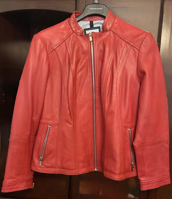 Chaqueta de cuero remache negra para mujer 2 bolsillos con cremallera completa Foto 1 de 4