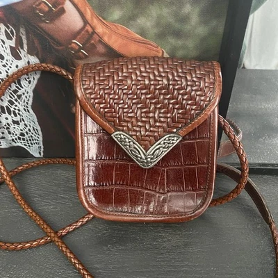 Bolso Bandolera Vintage Brighton Marrón Cocodrilo Repujado Cuero Trenzado Caja Foto 1 de 4