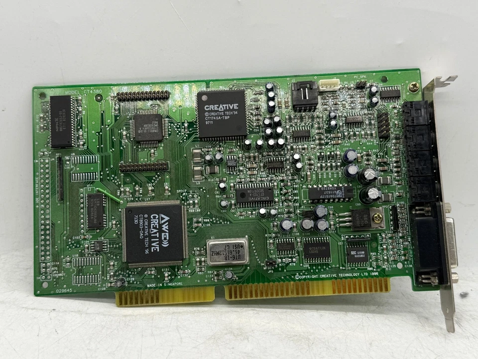 Vintage SOUND BLASTER AWE 64 CT4380 ISA - Image 1 of 4