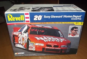 Revell 1/24 #20 Tony Stewart Home Depot, sealed parts bag skill level 3 - Picture 1 of 8