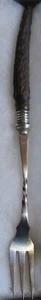 #747) SILVER PLATED FISH FORK BARBED MOULDED HANDLE TIP BROKEN OFF UNUSUAL - Picture 1 of 2